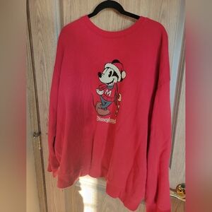 Disneyland Holiday sweatshirt in XXL